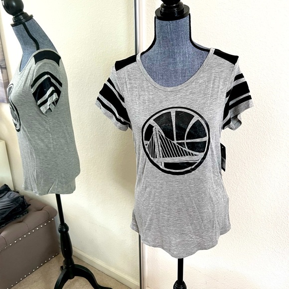 NWT Golden State Warriors T-Shirt - Picture 2 of 6